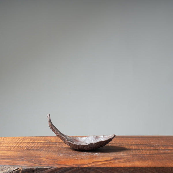 Mitunobu Ito Organic Half Crescent - Bonsaify