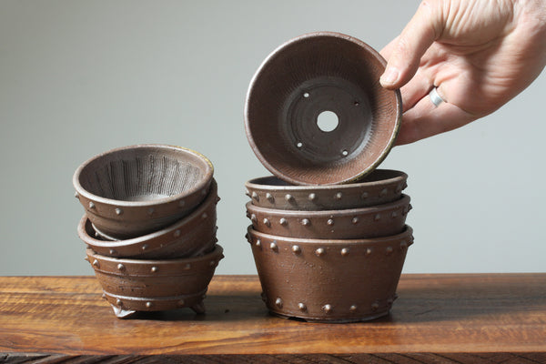 Mitunobu Ito "Riveted" Deep Round Bonsai Pot - Bonsaify