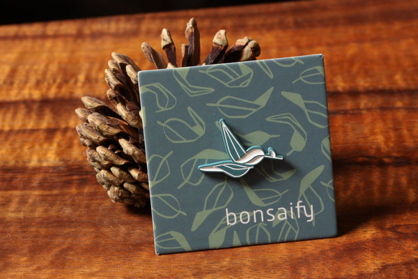 Bonsaify Hummingbird Enamel Pin - Bonsaify