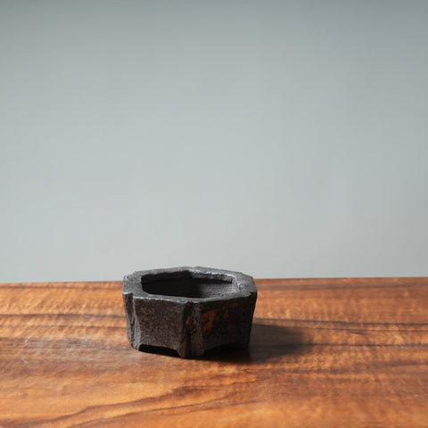 Eric Schrader Dark ash-splashed Hexagon #13 - Bonsaify