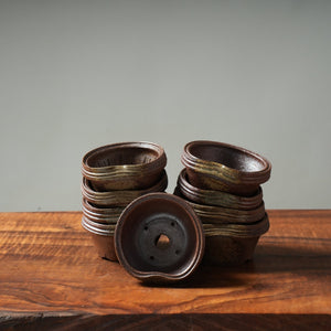 Mitunobu Ito Ash-Tinged Triple-Banded Mini Round Bonsai Pot - Bonsaify